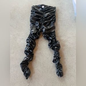 Scrunch liquid leggings